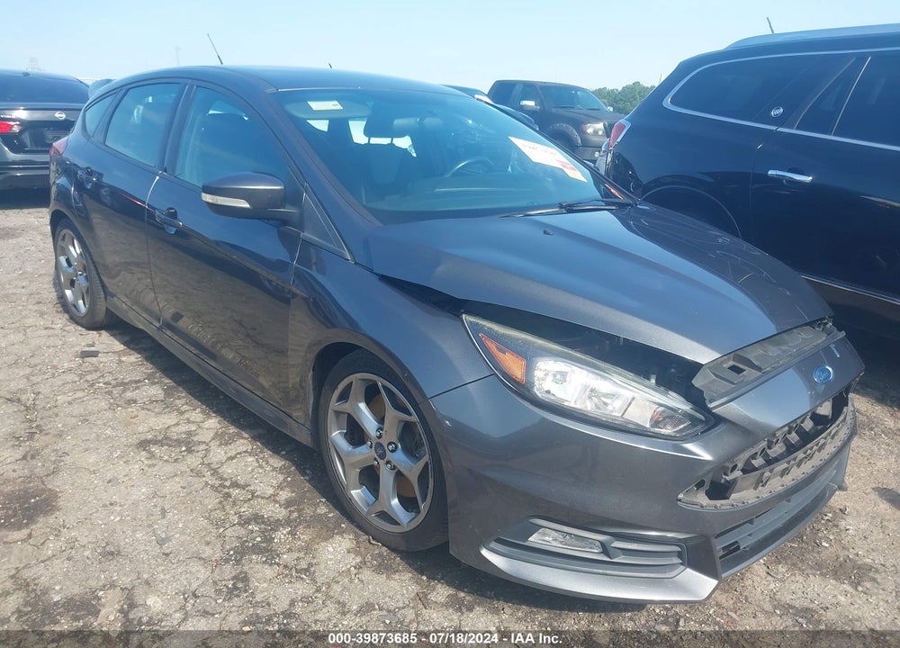 2016 FORD FOCUS ST VIN: 1FADP3L95GL201030