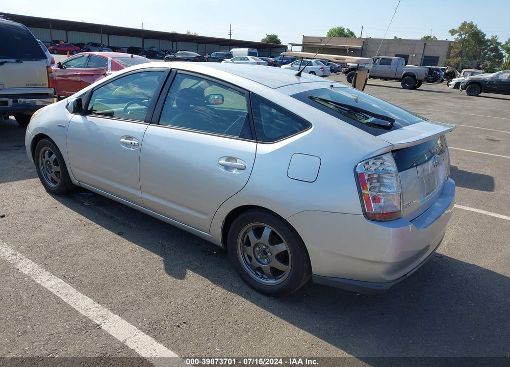 2008 TOYOTA PRIUS TOURING VIN: JTDKB20U283316852