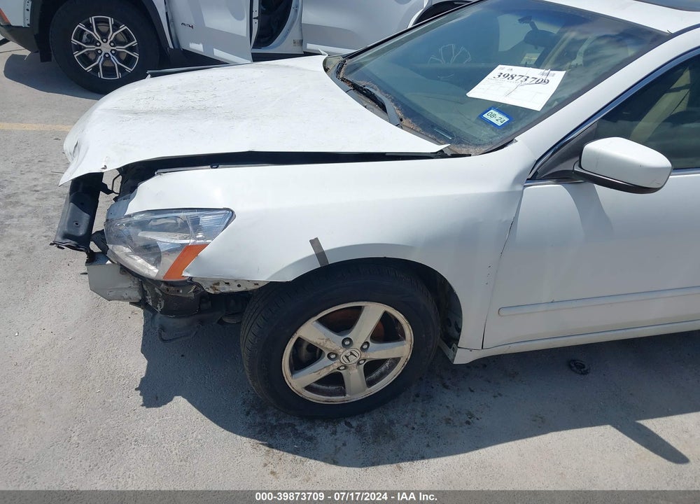 2004 HONDA ACCORD VIN: JHMCM56814C004539
