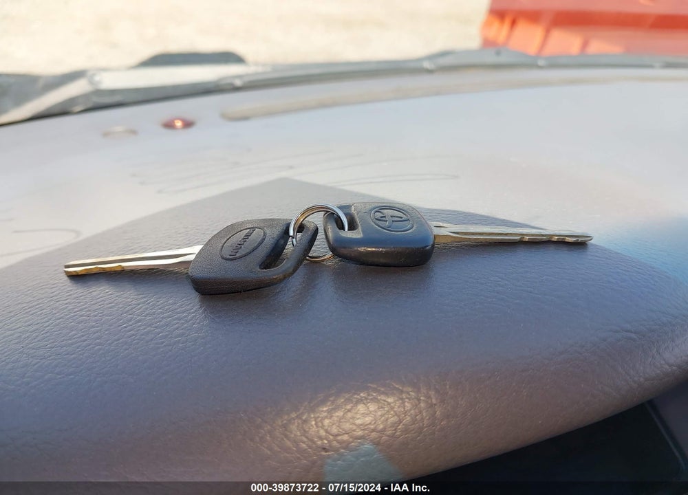 2006 TOYOTA CAMRY STD/ VIN: 4T1BE32K86U152907