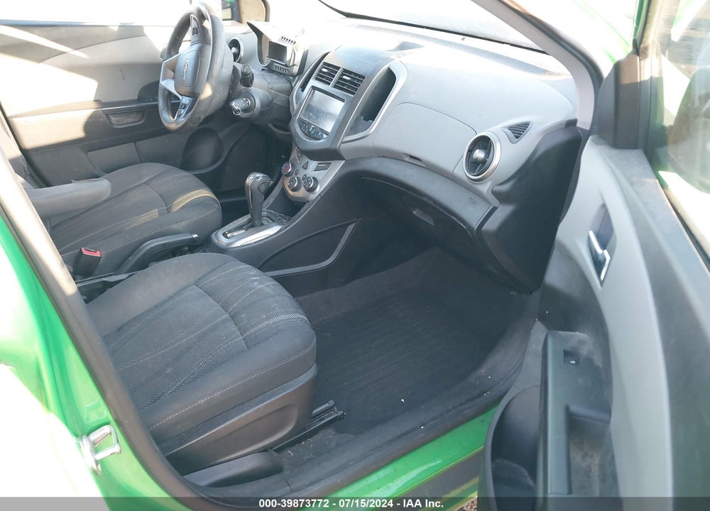 2016 CHEVROLET SONIC LT AUTO VIN: 1G1JC6SG8G4152760
