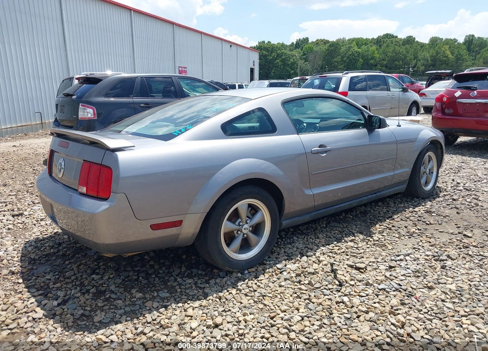 2006 FORD MUSTANG V6 VIN: 1ZVFT80N765195972