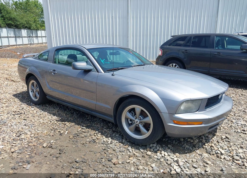 2006 FORD MUSTANG V6 VIN: 1ZVFT80N765195972