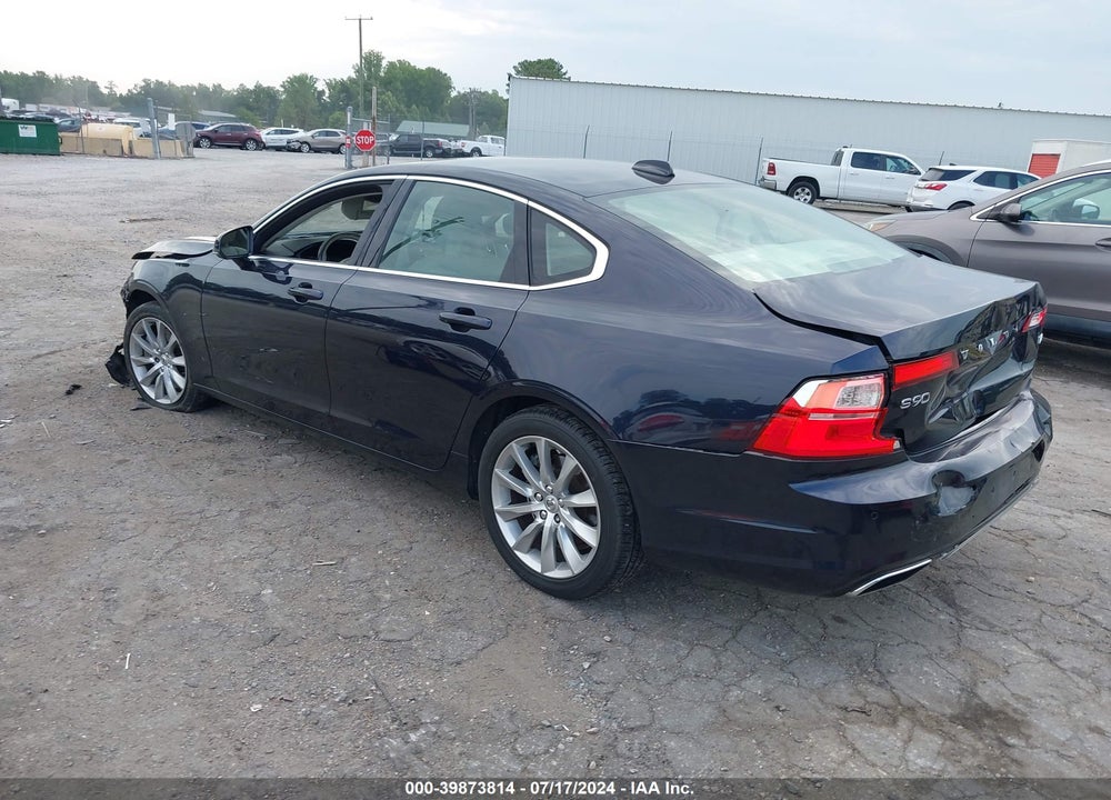 2017 VOLVO S90 T6 MOMENTUM VIN: YV1A22MK0H1004023