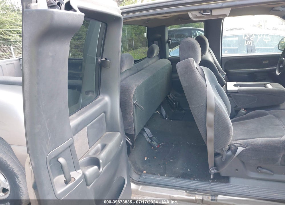 1999 CHEVROLET SILVERADO 1500 LS VIN: 1GCEK19T6XZ167813