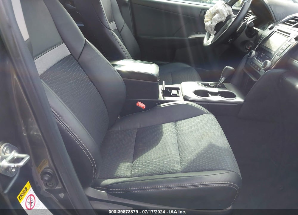 2014 TOYOTA CAMRY SE VIN: 4T1BF1FK3EU839349
