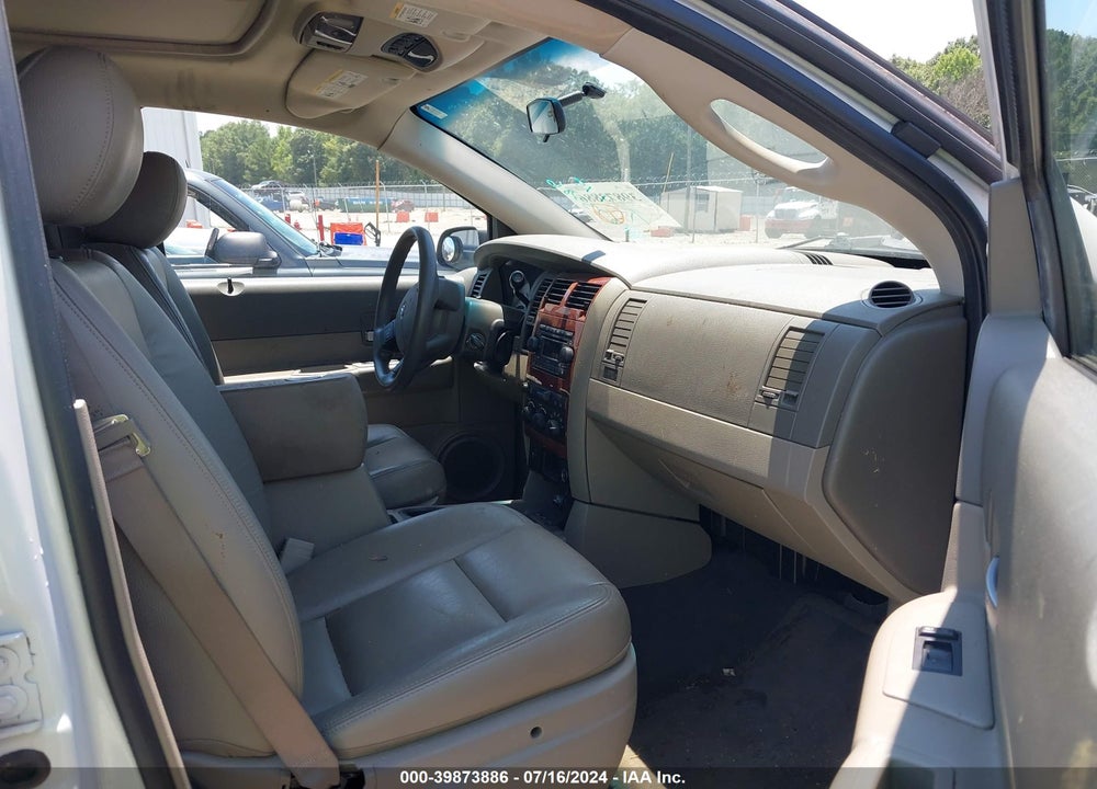 2004 DODGE DURANGO SLT VIN: 1D4HD48NX4F138584