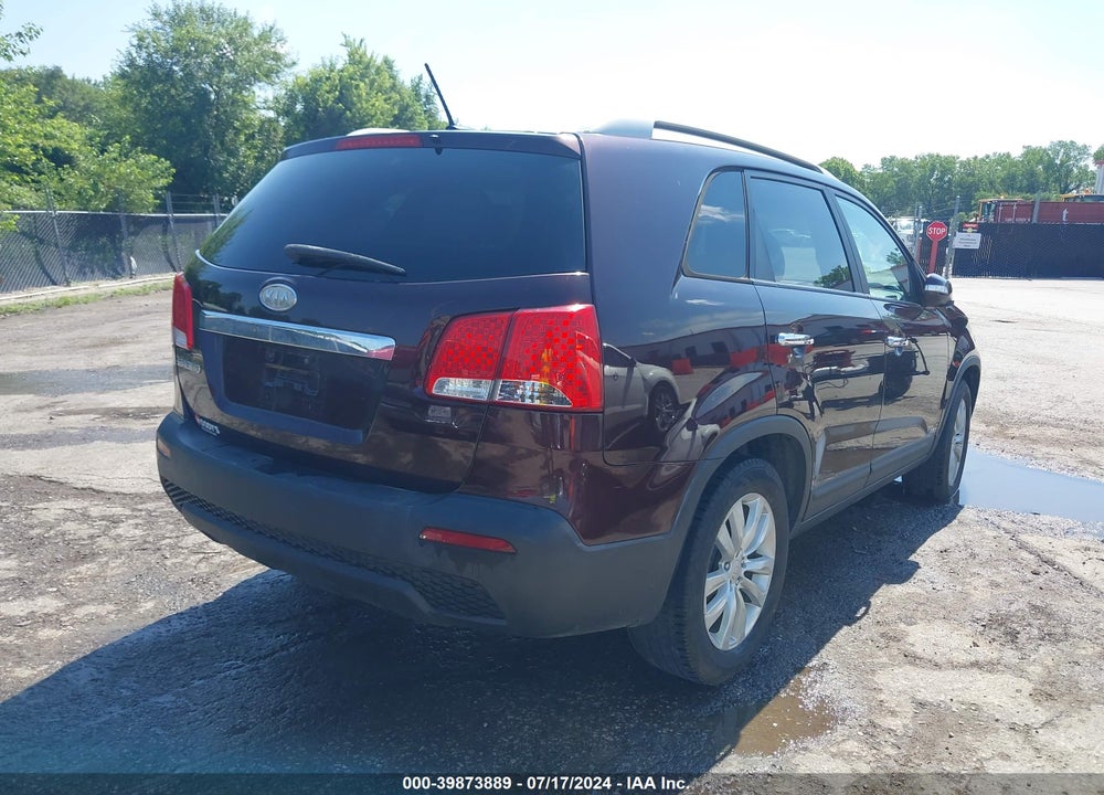 2011 KIA SORENTO EX V6 VIN: 5XYKUDA27BG116376