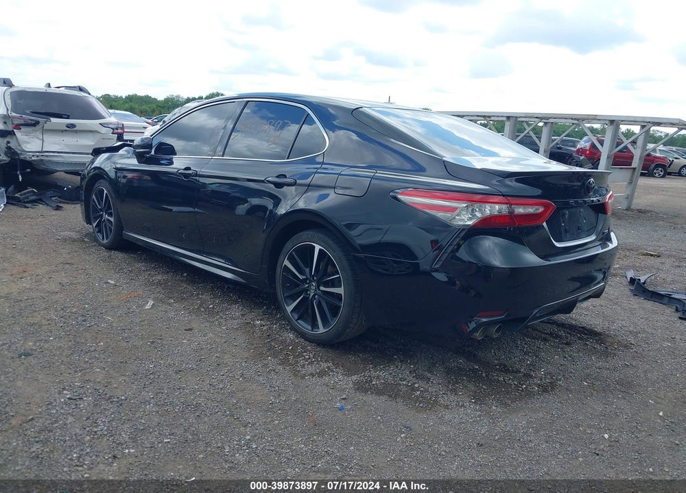 2018 TOYOTA CAMRY XSE VIN: 4T1B61HK3JU519892