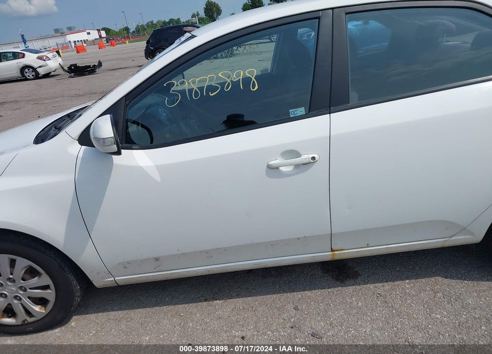 2010 KIA FORTE EX VIN: KNAFU4A23A5210566