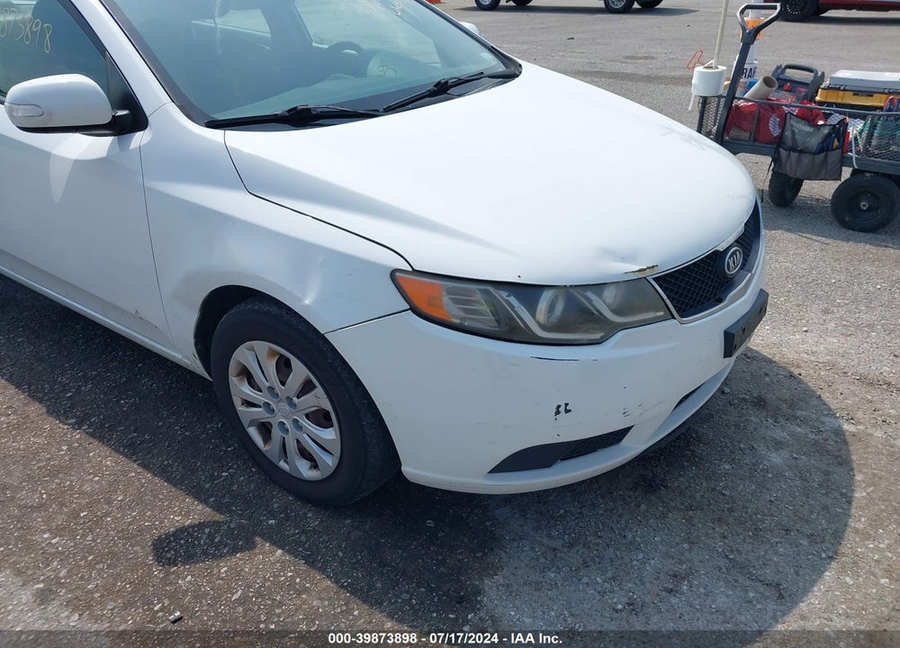 2010 KIA FORTE EX VIN: KNAFU4A23A5210566