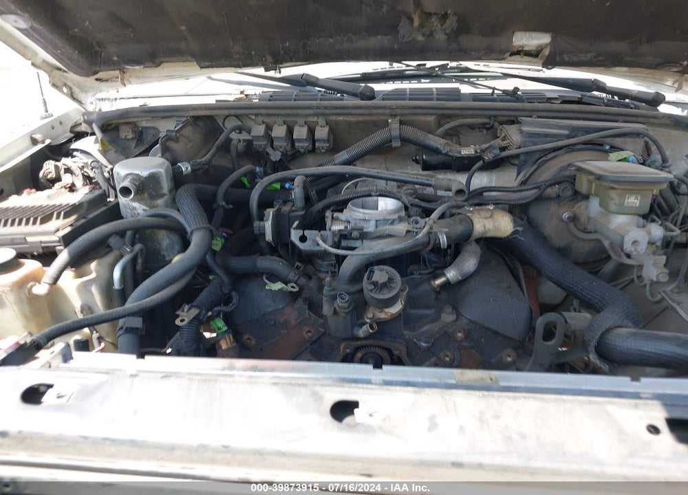 1996 CHEVROLET S TRUCK S10 VIN: 1GCCS14X8TK139757