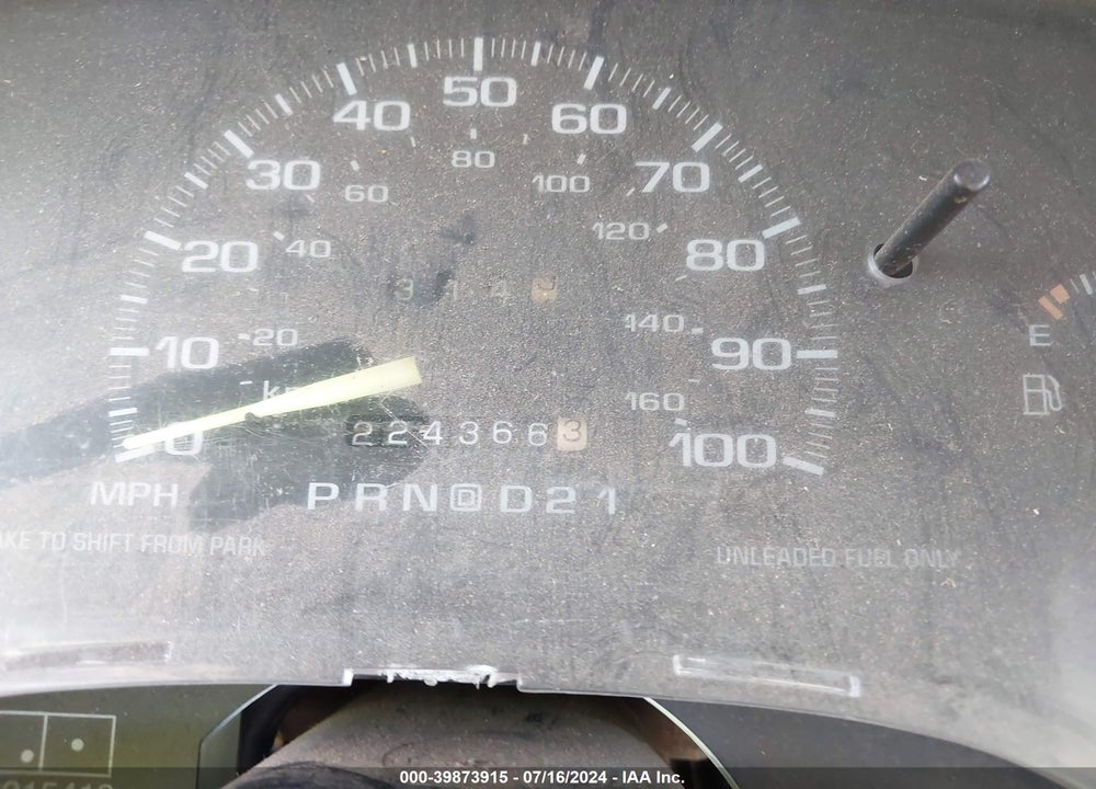 1996 CHEVROLET S TRUCK S10 VIN: 1GCCS14X8TK139757