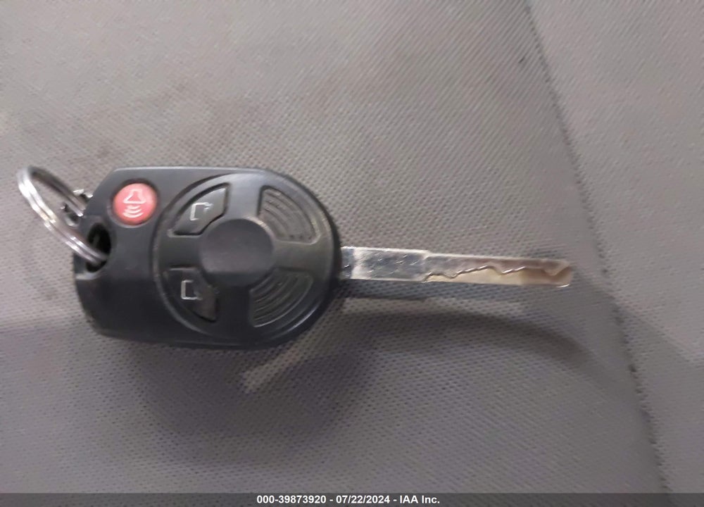 2014 FORD ESCAPE SE VIN: 1FMCU9GX4EUC08239