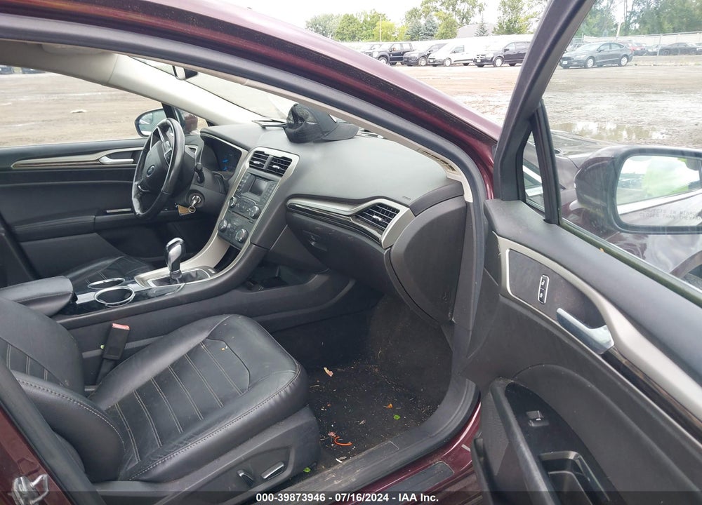 2013 FORD FUSION SE VIN: 3FA6P0HR6DR327331