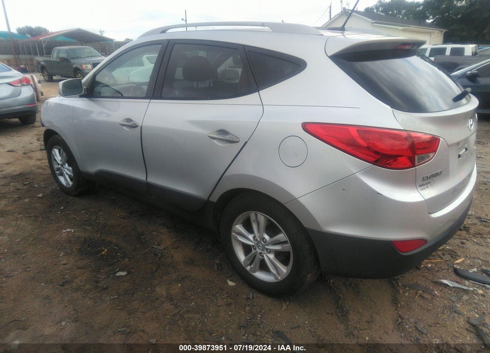 2010 HYUNDAI TUCSON GLS VIN: KM8JUCAC6AU021251