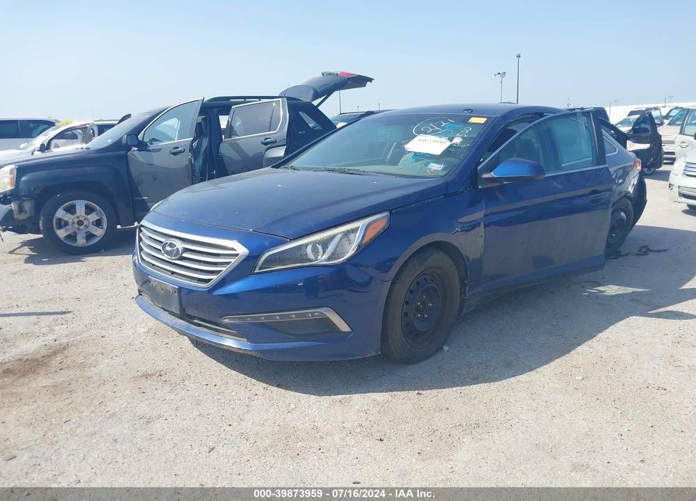 2015 HYUNDAI SONATA SE VIN: 5NPE24AF6FH156856
