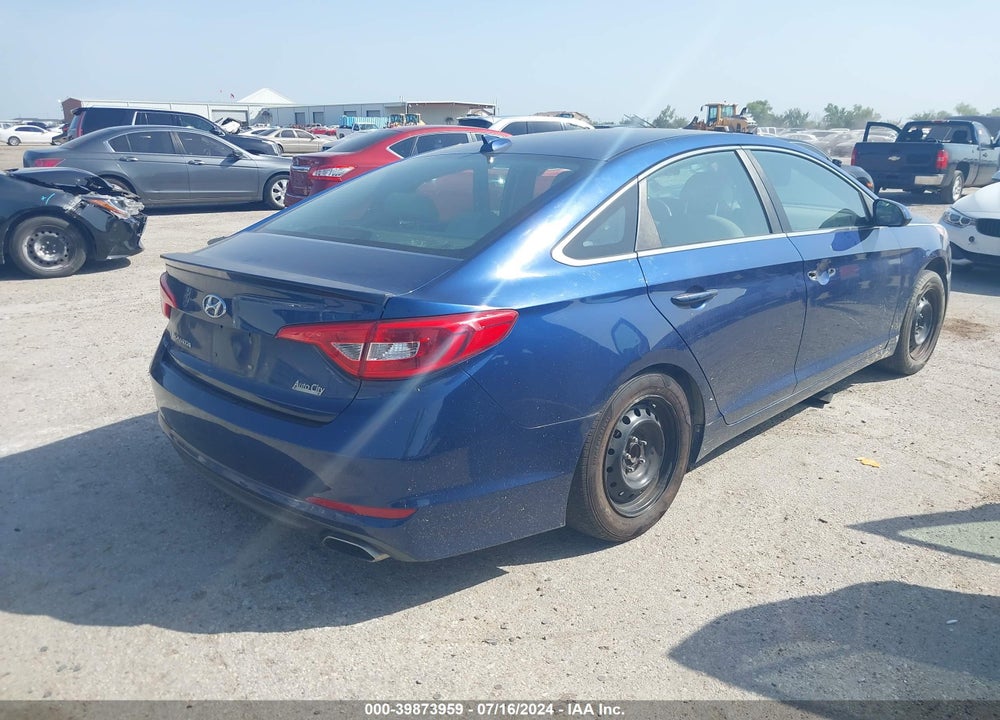 2015 HYUNDAI SONATA SE VIN: 5NPE24AF6FH156856