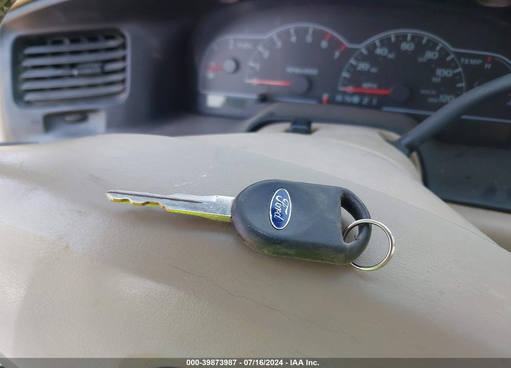 2001 FORD WINDSTAR SEL VIN: 2FMZA534X1BA14158