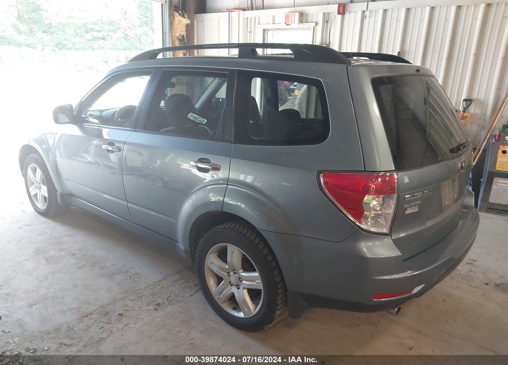 2010 SUBARU FORESTER 2.5X PREMIUM VIN: JF2SH6CC7AH901560
