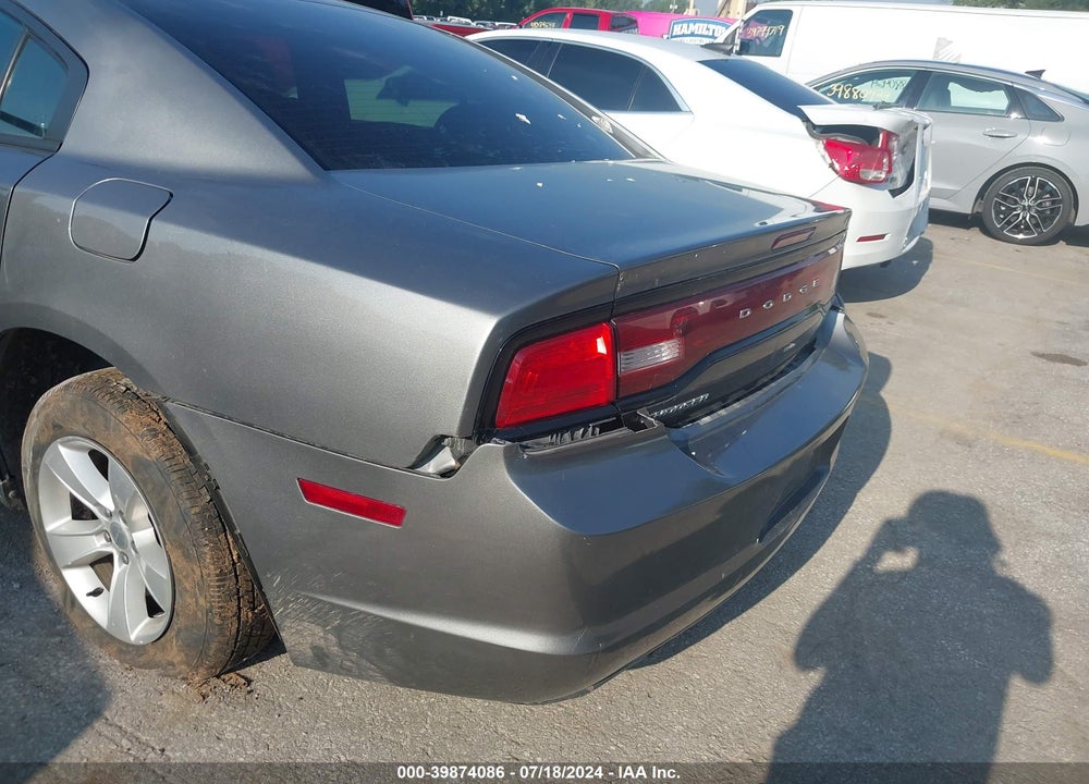 2011 DODGE CHARGER VIN: 2B3CL3CG8BH549444