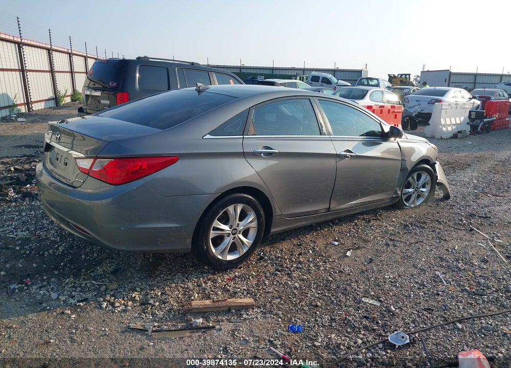 2013 HYUNDAI SONATA LIMITED VIN: 5NPEC4AC9DH531008