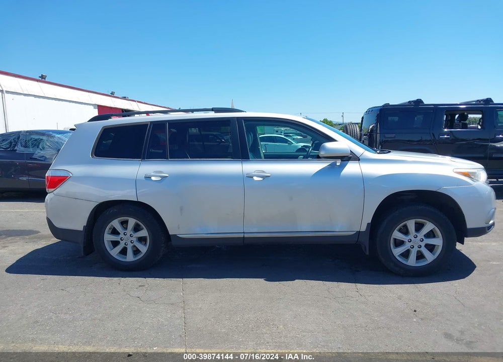 2013 TOYOTA HIGHLANDER VIN: 5TDBK3EH3DS247227