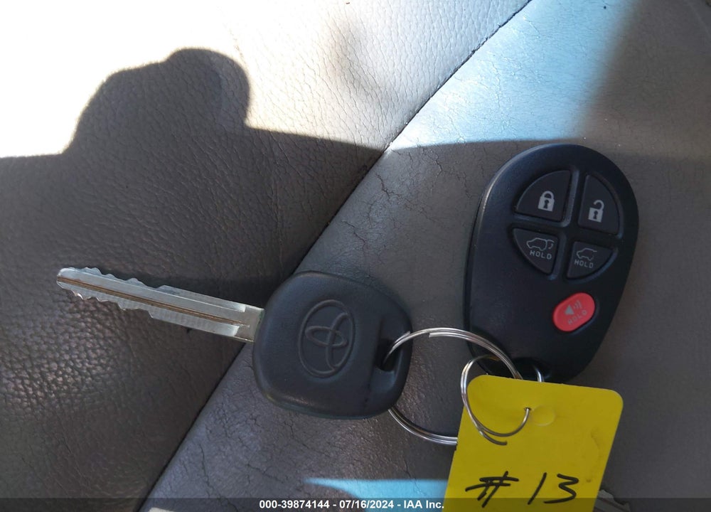 2013 TOYOTA HIGHLANDER VIN: 5TDBK3EH3DS247227