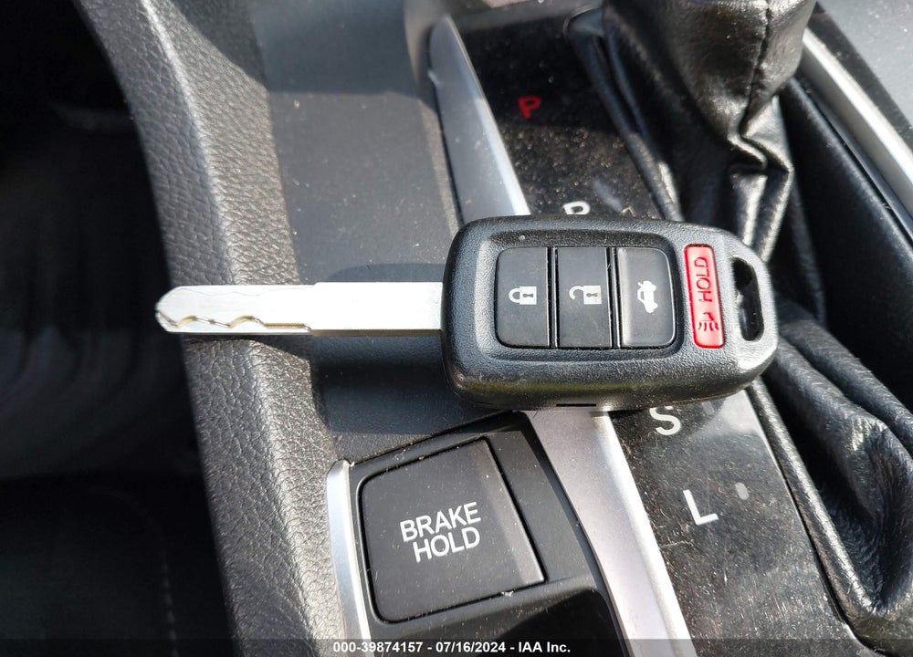 2020 HONDA CIVIC LX VIN: 2HGFC2F64LH566060