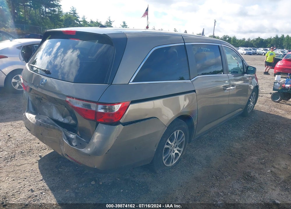 2011 HONDA ODYSSEY EX-L VIN: 5FNRL5H65BB055746