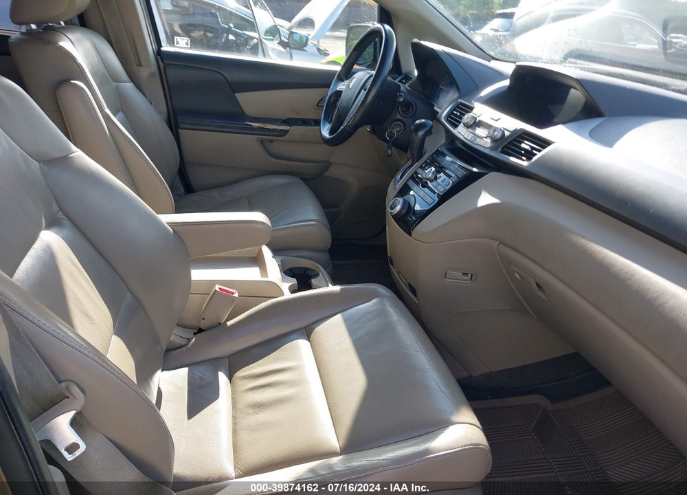 2011 HONDA ODYSSEY EX-L VIN: 5FNRL5H65BB055746