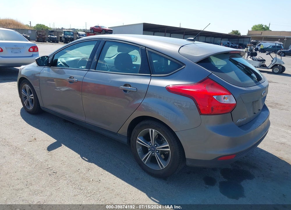 2014 FORD FOCUS SE VIN: 1FADP3K29EL282003