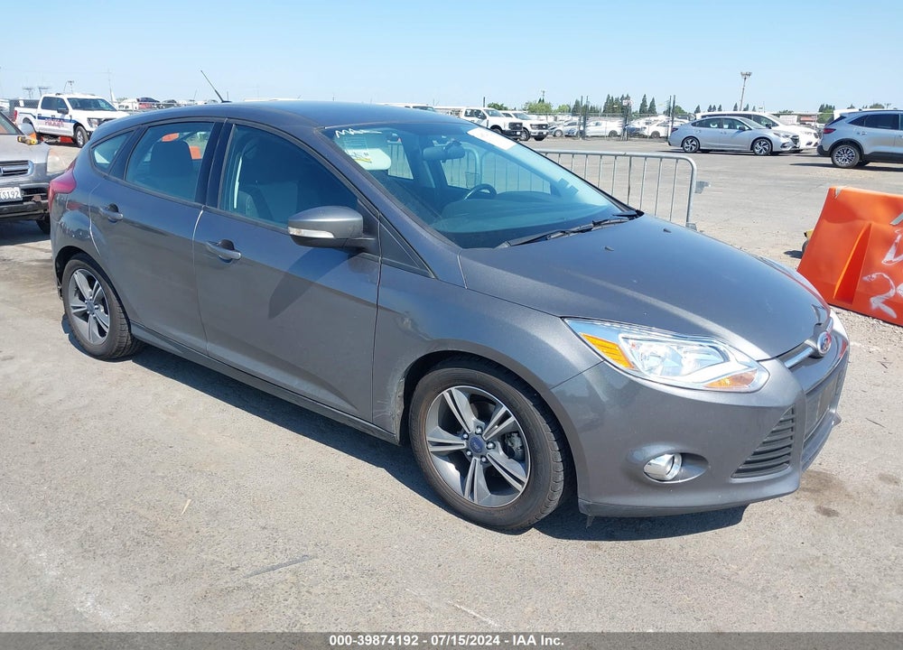 2014 FORD FOCUS SE VIN: 1FADP3K29EL282003