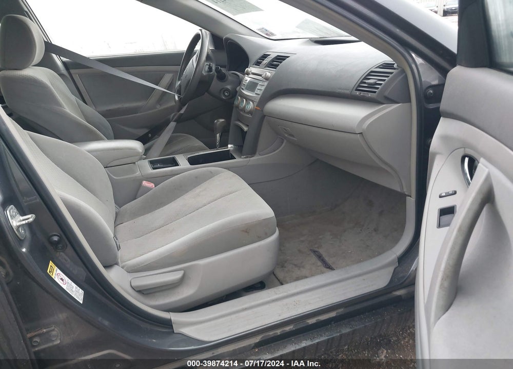 2009 TOYOTA CAMRY LE VIN: 4T1BE46K79U902947