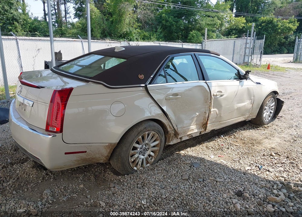 2011 CADILLAC CTS LUXURY VIN: 1G6DG5EY5B0122481