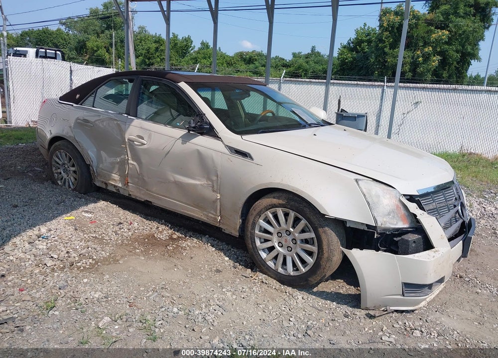 2011 CADILLAC CTS LUXURY VIN: 1G6DG5EY5B0122481