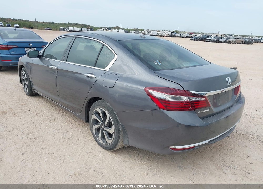 2017 HONDA ACCORD VIN: 1HGCR2F04HA071067