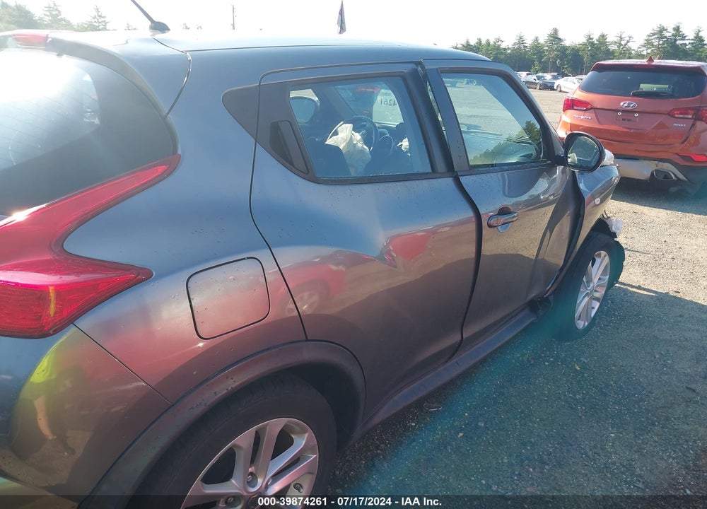 2014 NISSAN JUKE S VIN: JN8AF5MV2ET482518