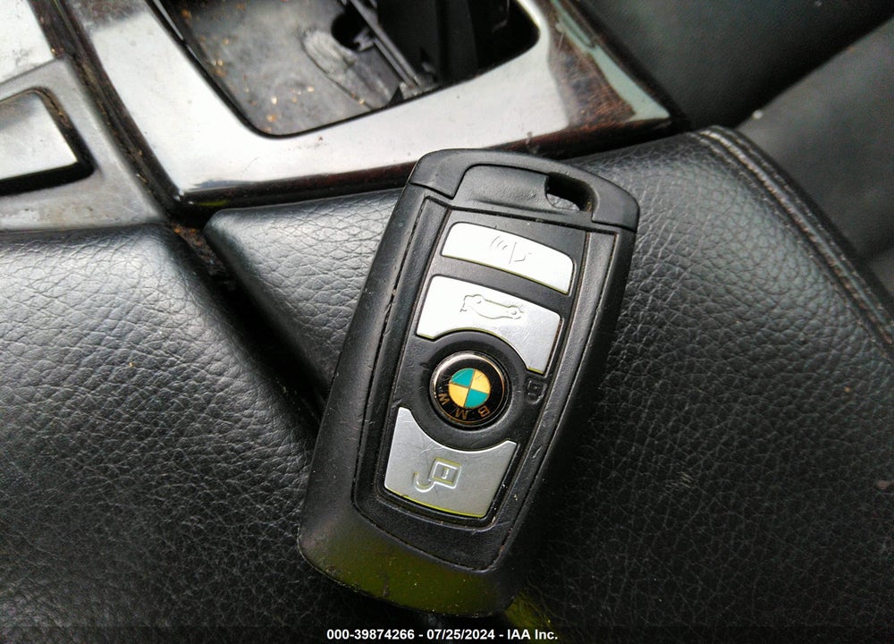 2012 BMW 535I XDRIVE VIN: WBAFU7C57CDU56800