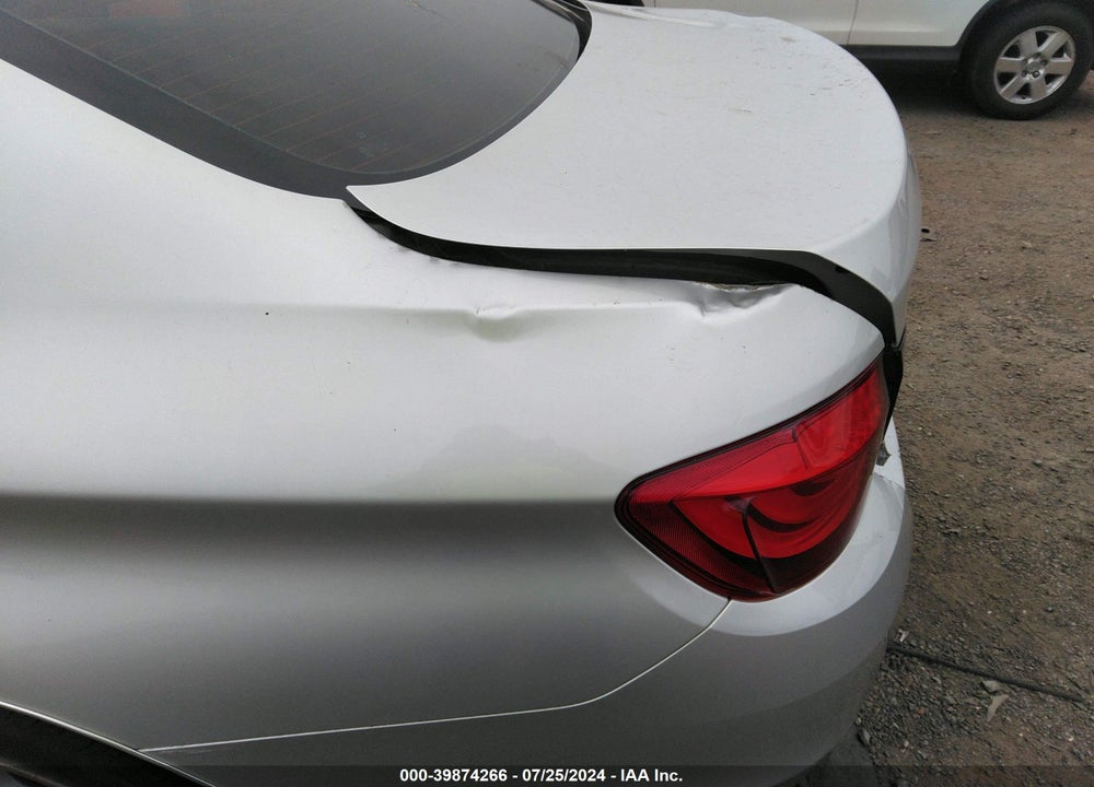 2012 BMW 535I XDRIVE VIN: WBAFU7C57CDU56800