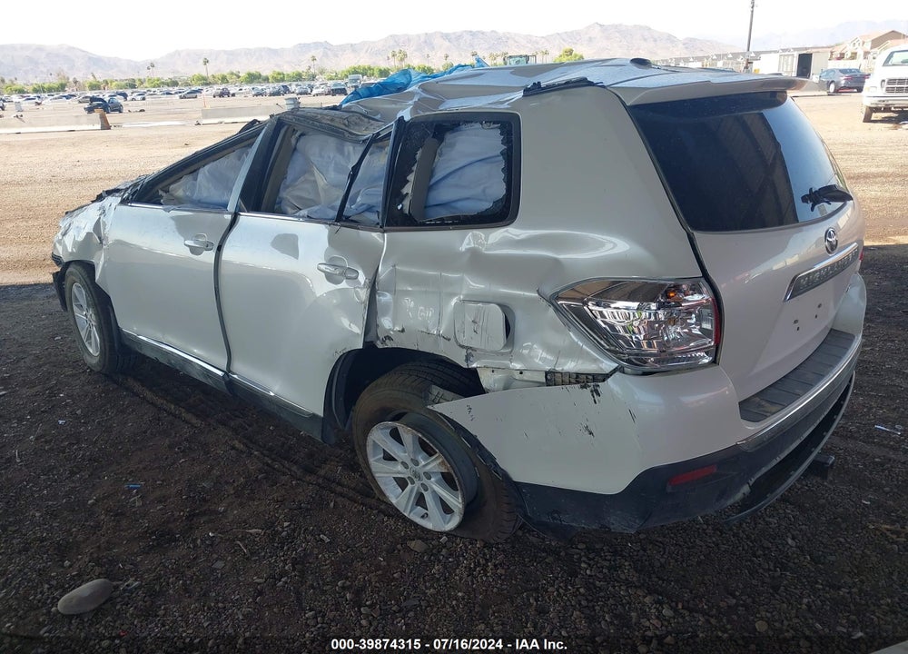 2012 TOYOTA HIGHLANDER SE V6 VIN: 5TDBK3EH8CS102943