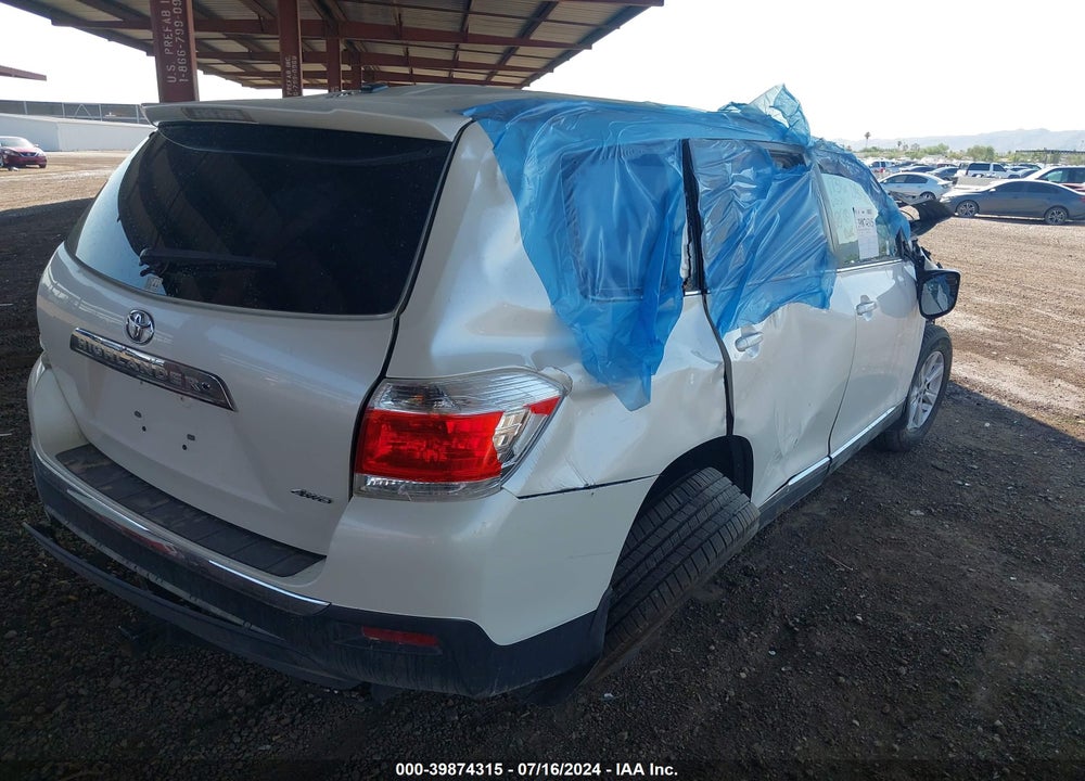 2012 TOYOTA HIGHLANDER SE V6 VIN: 5TDBK3EH8CS102943