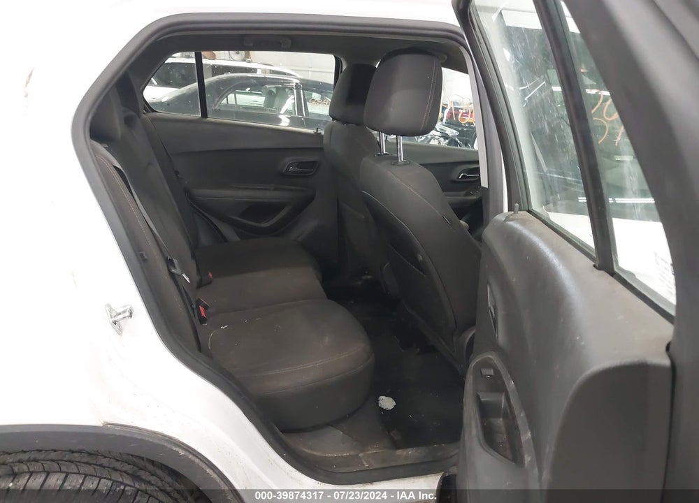2017 CHEVROLET TRAX LS VIN: KL7CJNSB5HB158546