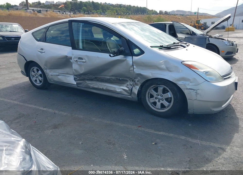 2005 TOYOTA PRIUS VIN: JTDKB20U957028475