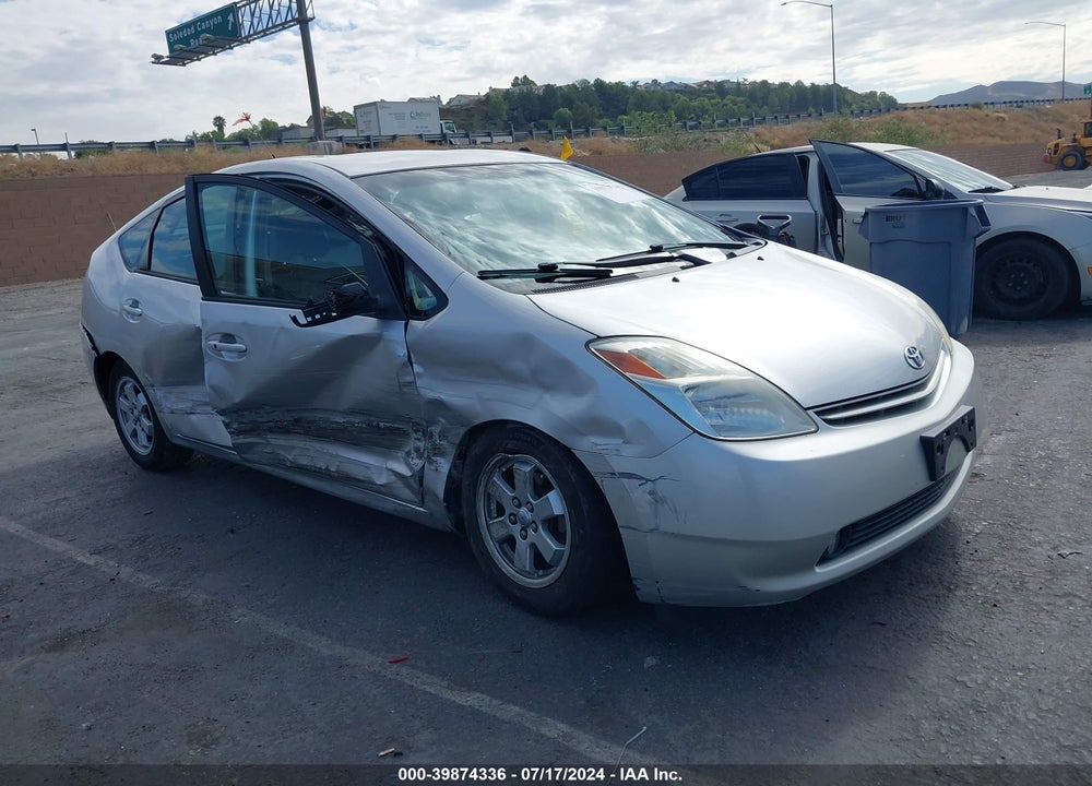 2005 TOYOTA PRIUS VIN: JTDKB20U957028475