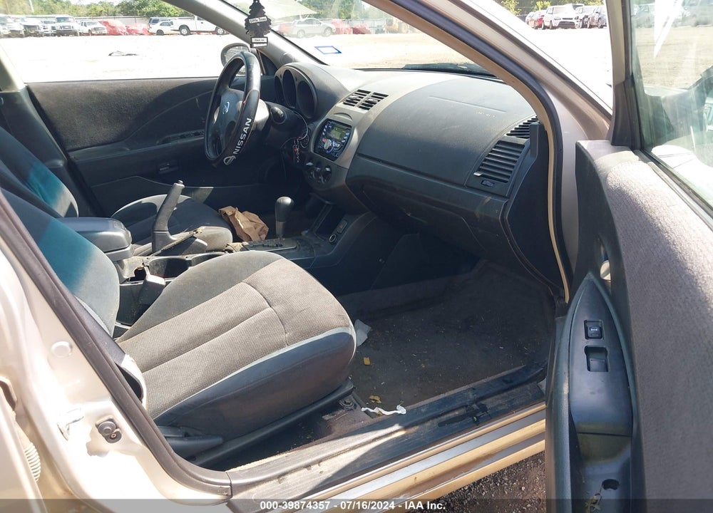 2002 NISSAN ALTIMA 2.5 S VIN: 1N4AL11D72C277402