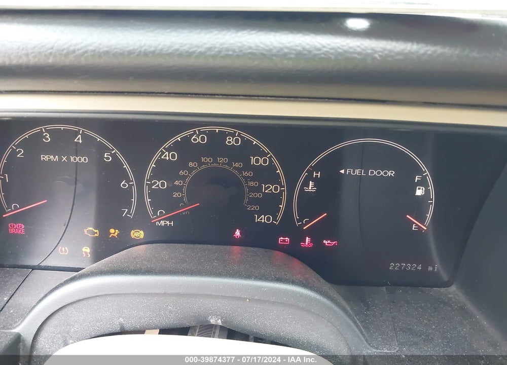 2005 LINCOLN NAVIGATOR VIN: 5LMFU27535LJ14780