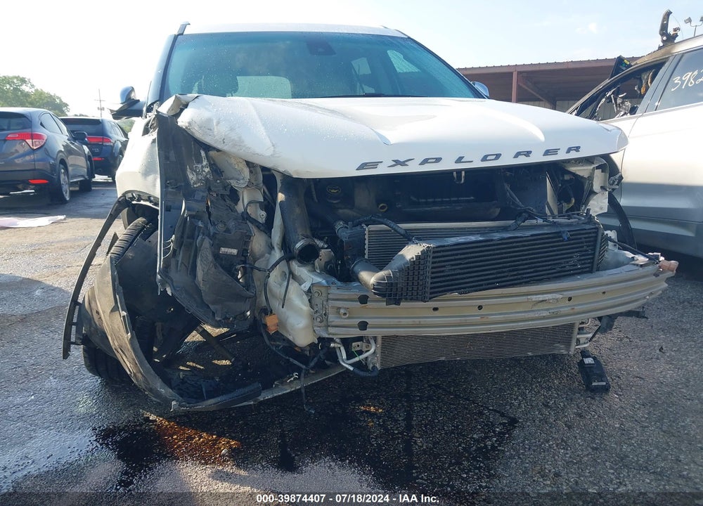 2016 FORD EXPLORER PLATINUM VIN: 1FM5K8HT8GGC71527