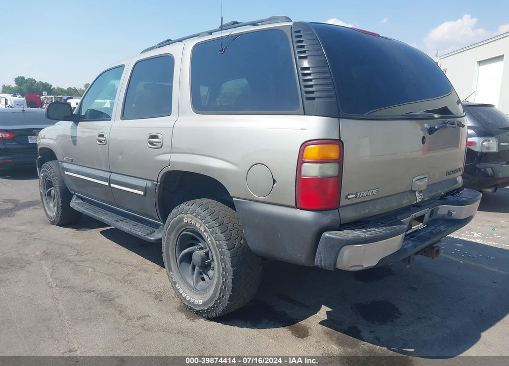 2001 CHEVROLET TAHOE LT VIN: 1GNEK13T81J115900