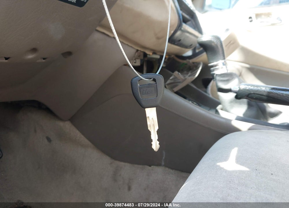 2002 HONDA ACCORD 2.3 LX VIN: JHMCG55402C002834